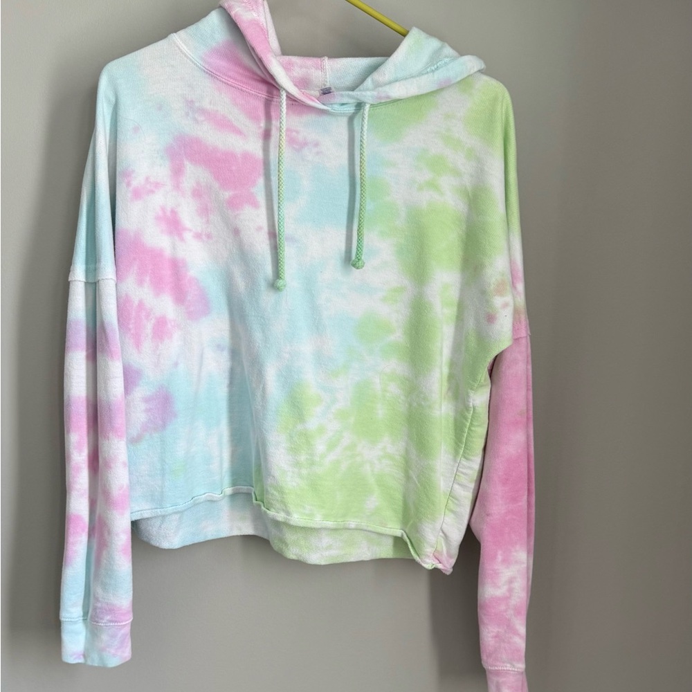 Blue and Pink Crop Sweatshirt with Tie-Dye Effect